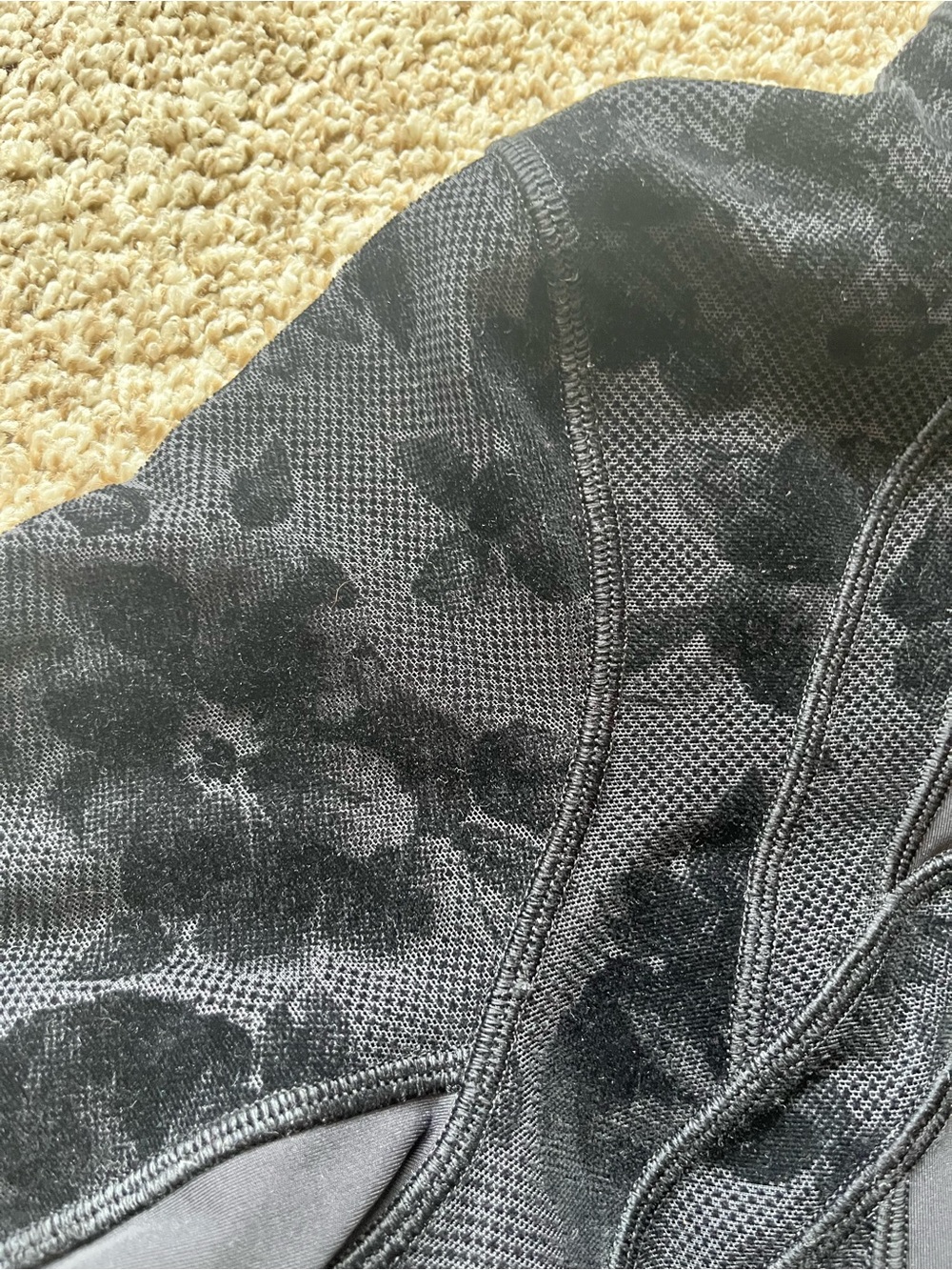 Lululemon Velvet Floral Burnout Define Jacket Size 8 - Picture 3 of 6